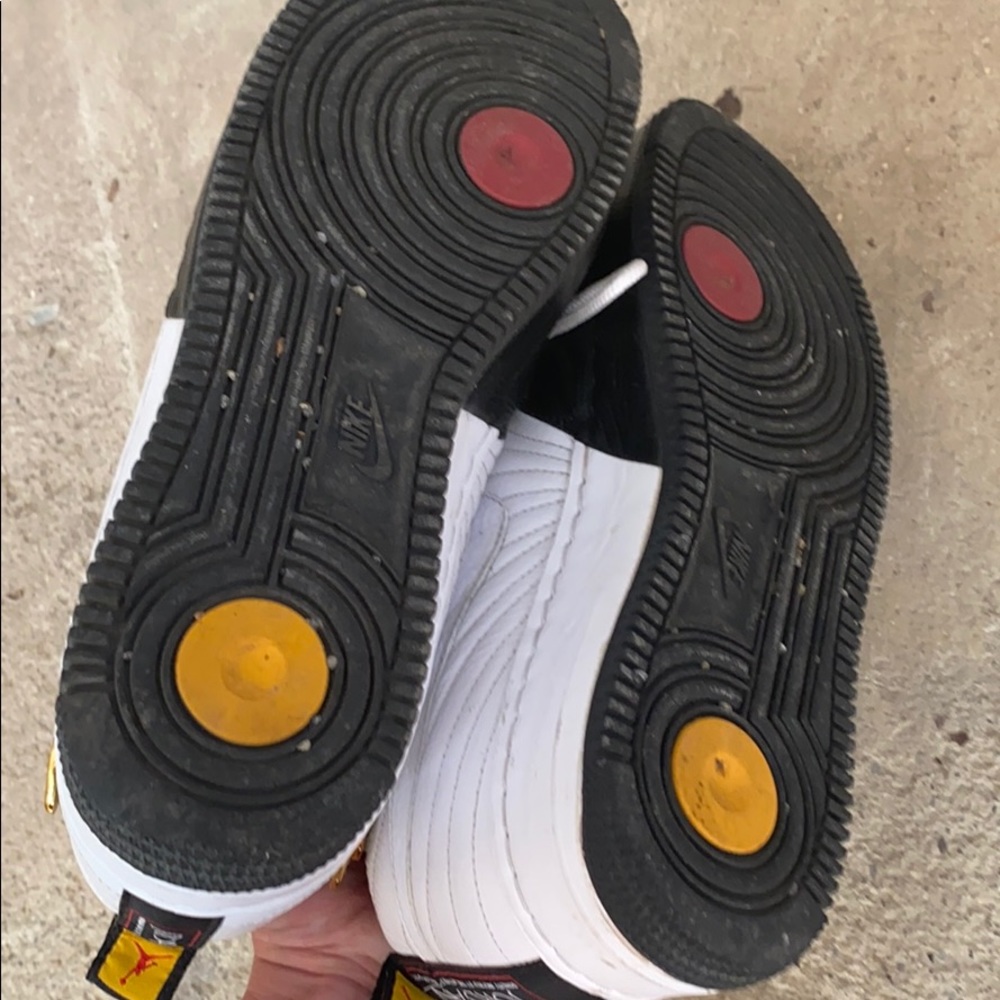 🛑Sold Men’s Jordan’s - Picture 8 of 9